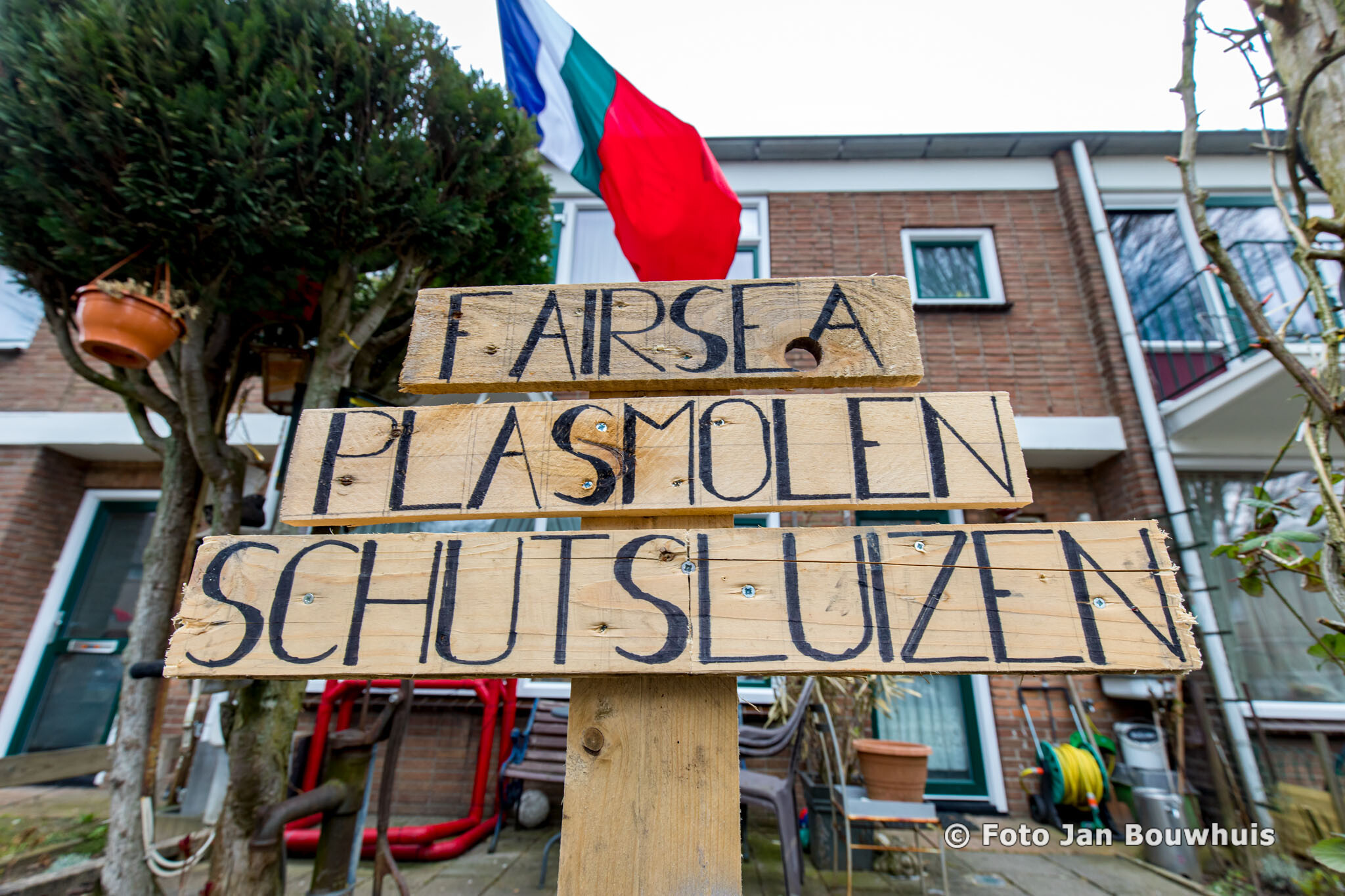 70 jaar molukkers in nederland herdacht in tiel de tielenaar